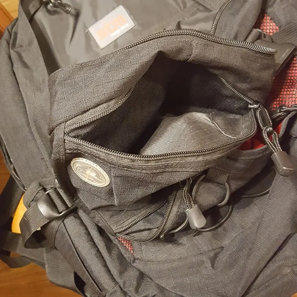 STM HAVEN COMPUTER BLACK BACKPACK PO# FL-2093 (3 EXPANDABLE